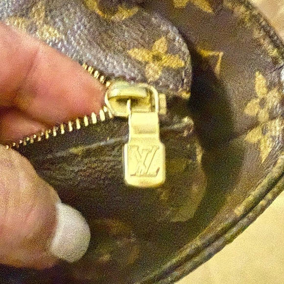 Louis Vuitton LV Vintage Brown Monogram Cabas Mezzo Tote Bag - Picture 9 of 15